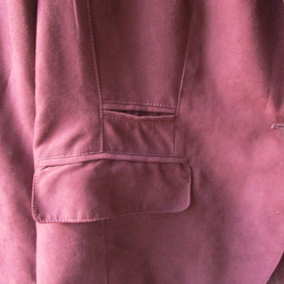 Cold Water Creek women's size L, Maroon Ultra Suede jacket, long sleeves, lined - Picture 10 of 16